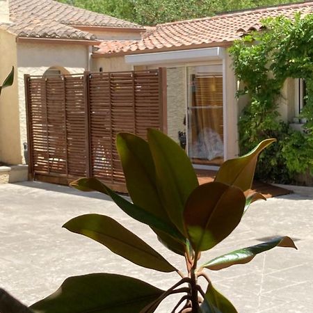 Apartamento le Garden Cocoon Istres Exterior foto