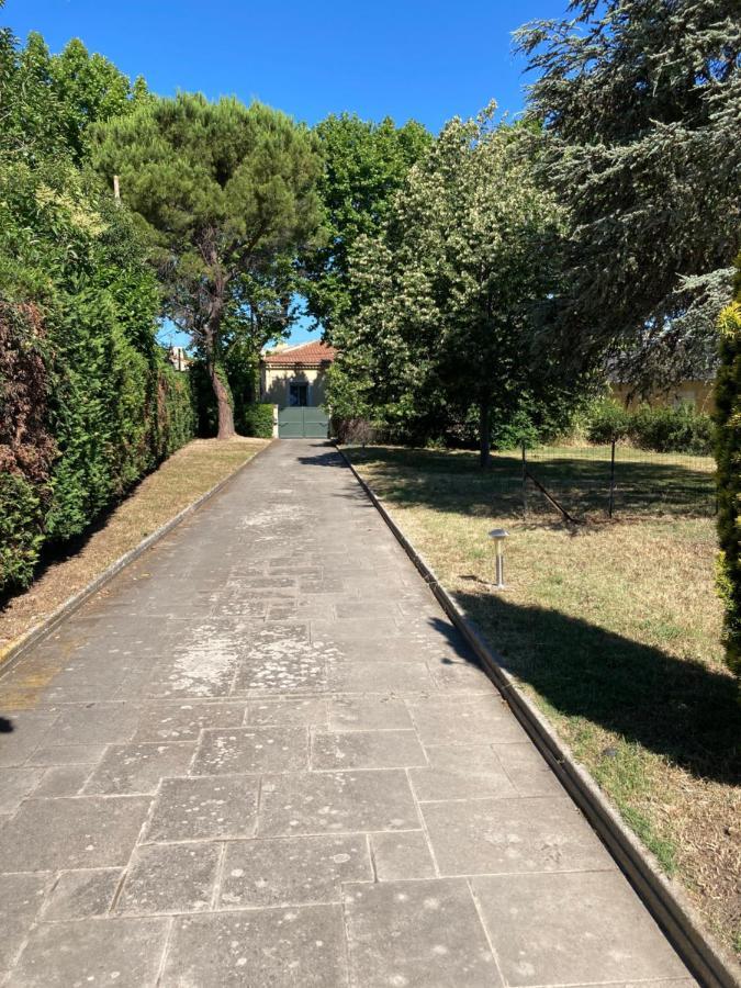 Apartamento le Garden Cocoon Istres Exterior foto